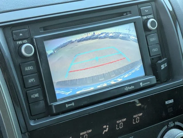 Used 2016  Toyota SR5 image 21