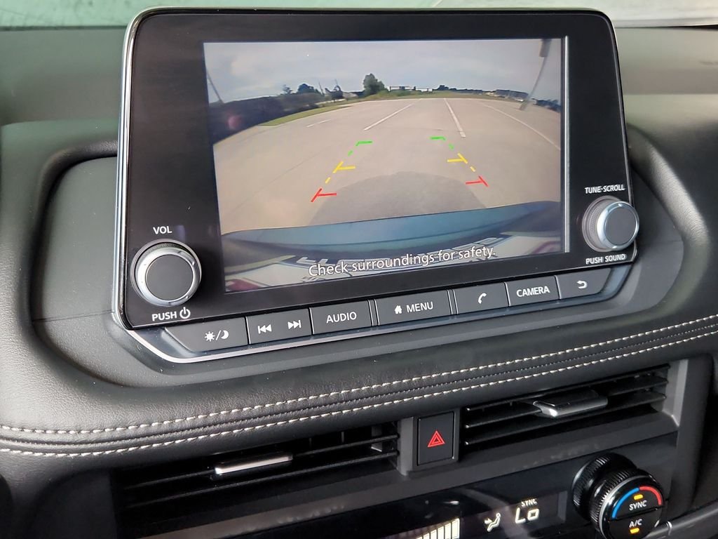 Used 2025 Gray Nissan SV AWD image 20
