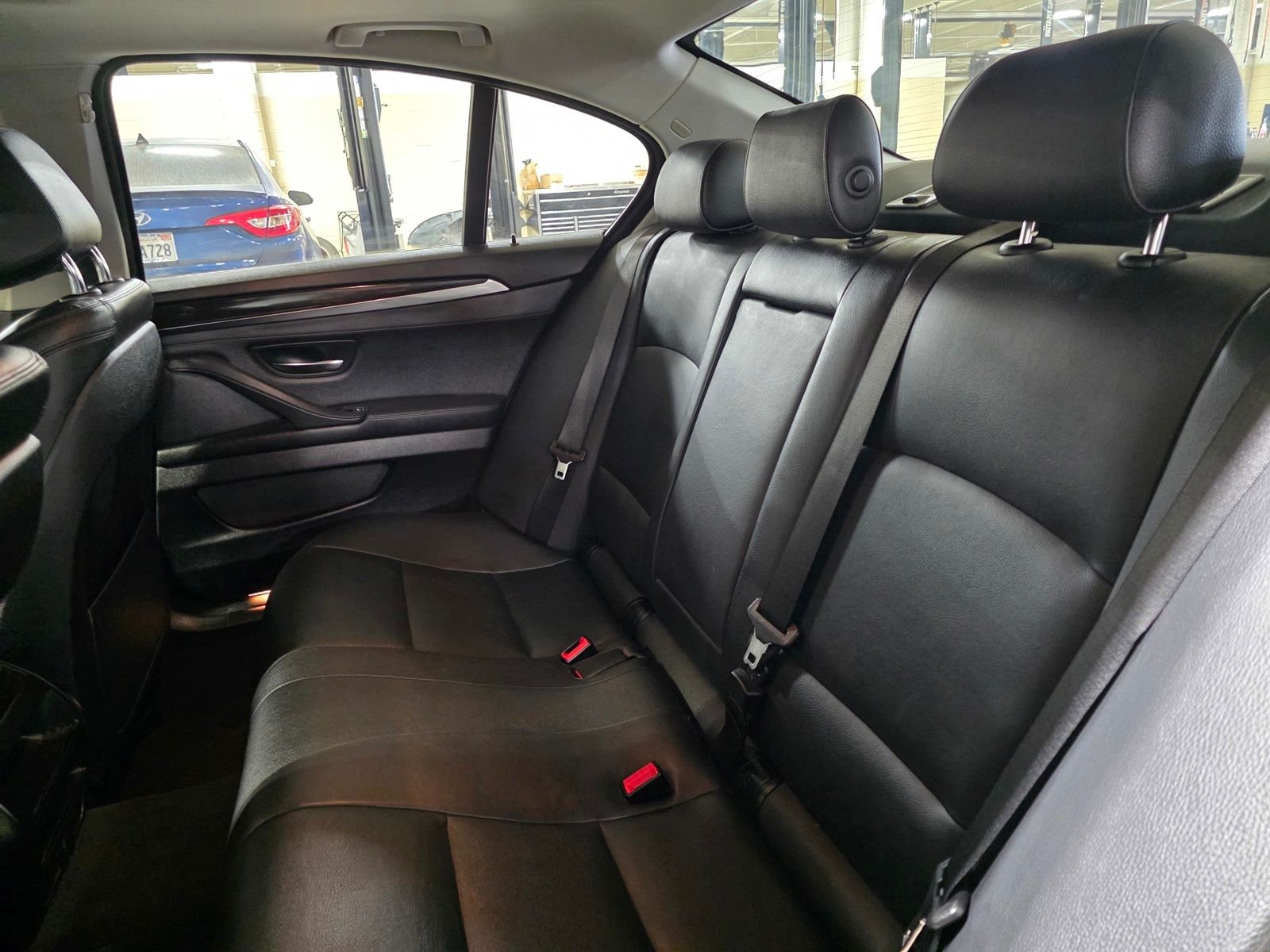 Used 2015 Jet Black BMW 528i image 14