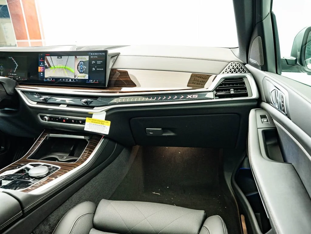New 2026 Skyscraper Grey Metallic BMW xDrive40i image 47