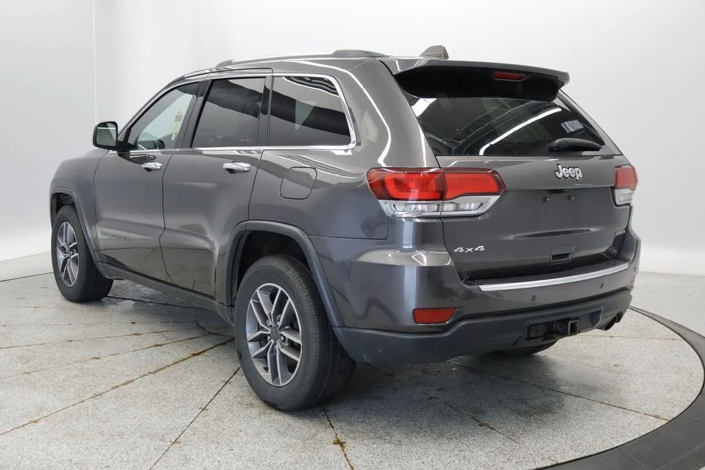 Certified Used 2020 Gray Jeep Limited image 3