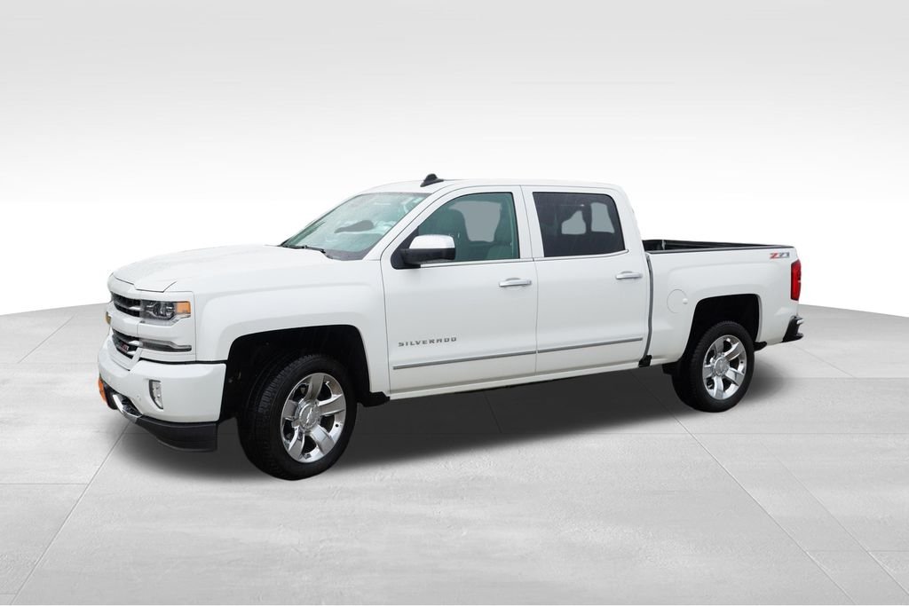 Certified Used 2016 Iridescent Pearl Tricoat Chevrolet LTZ image 10