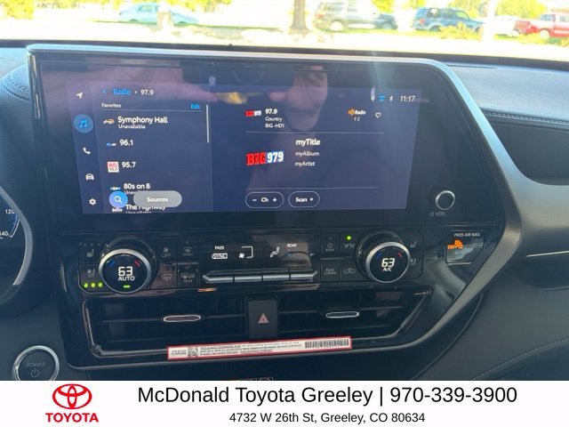 Used 2026  Toyota Limited image 28