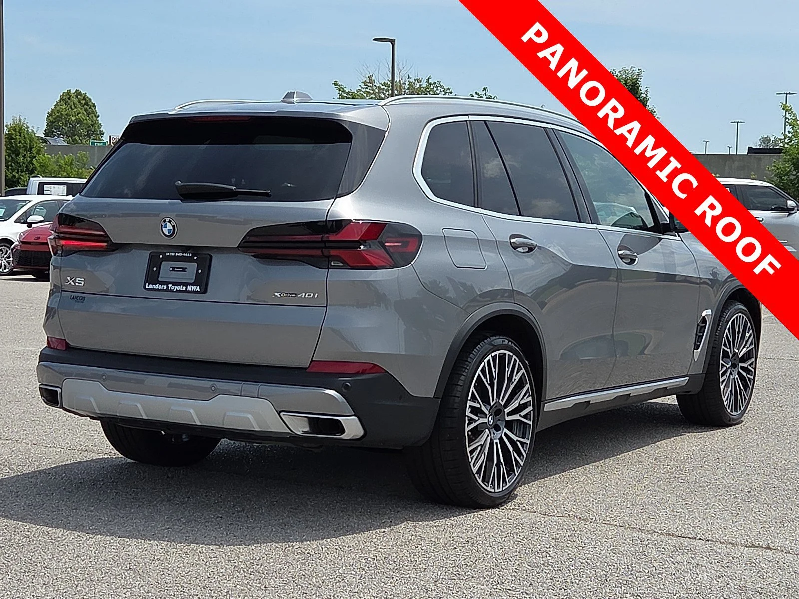 Used 2025 Skyscraper Grey Metallic BMW xDrive40i image 5