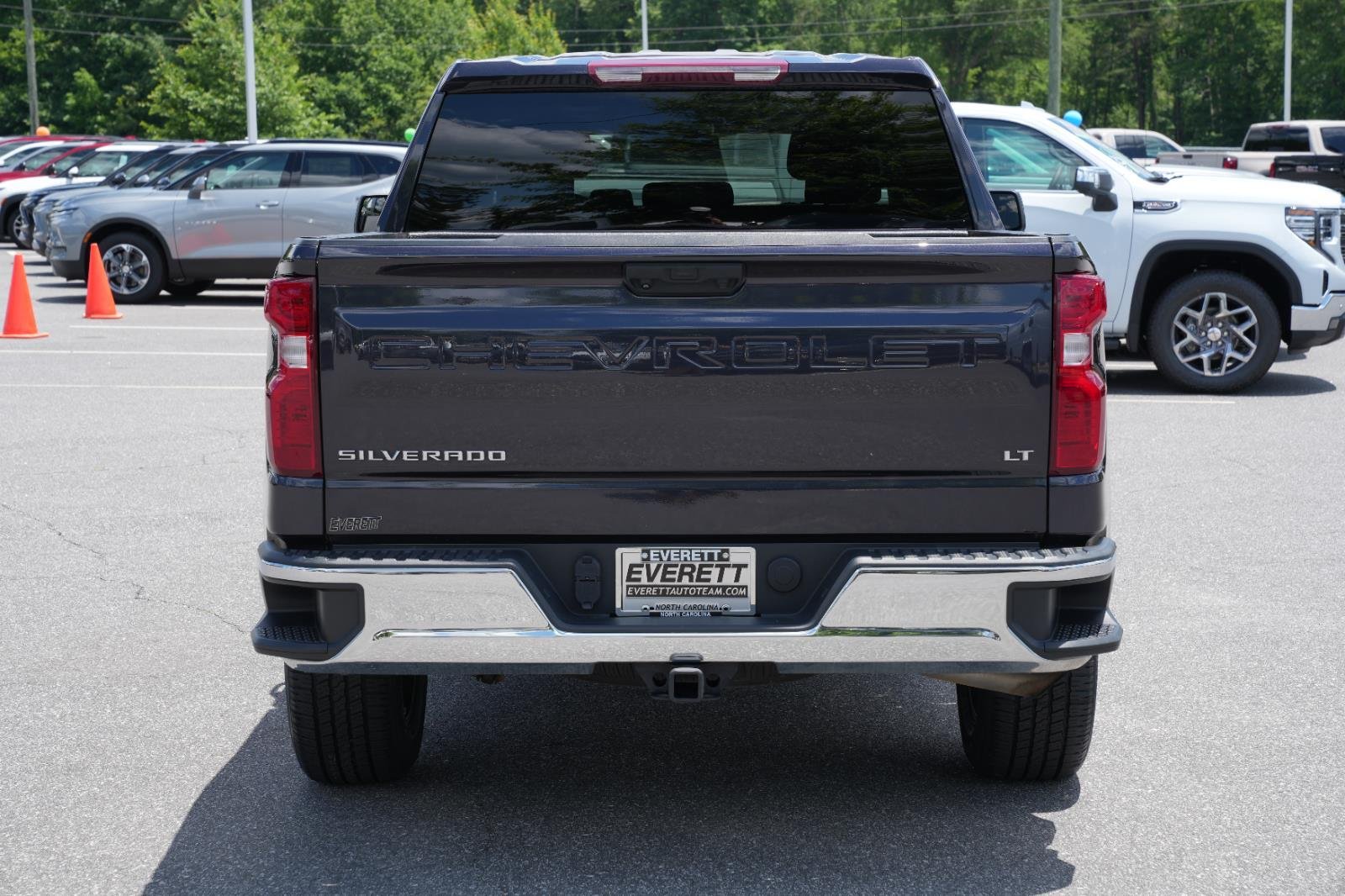 Used 2022 Dark Ash Metallic Chevrolet LT (2FL) image 6