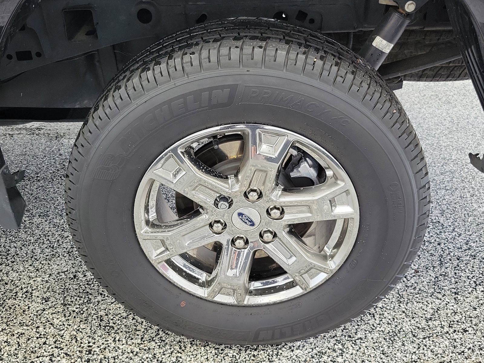 Used 2023 Black Ford XLT image 5