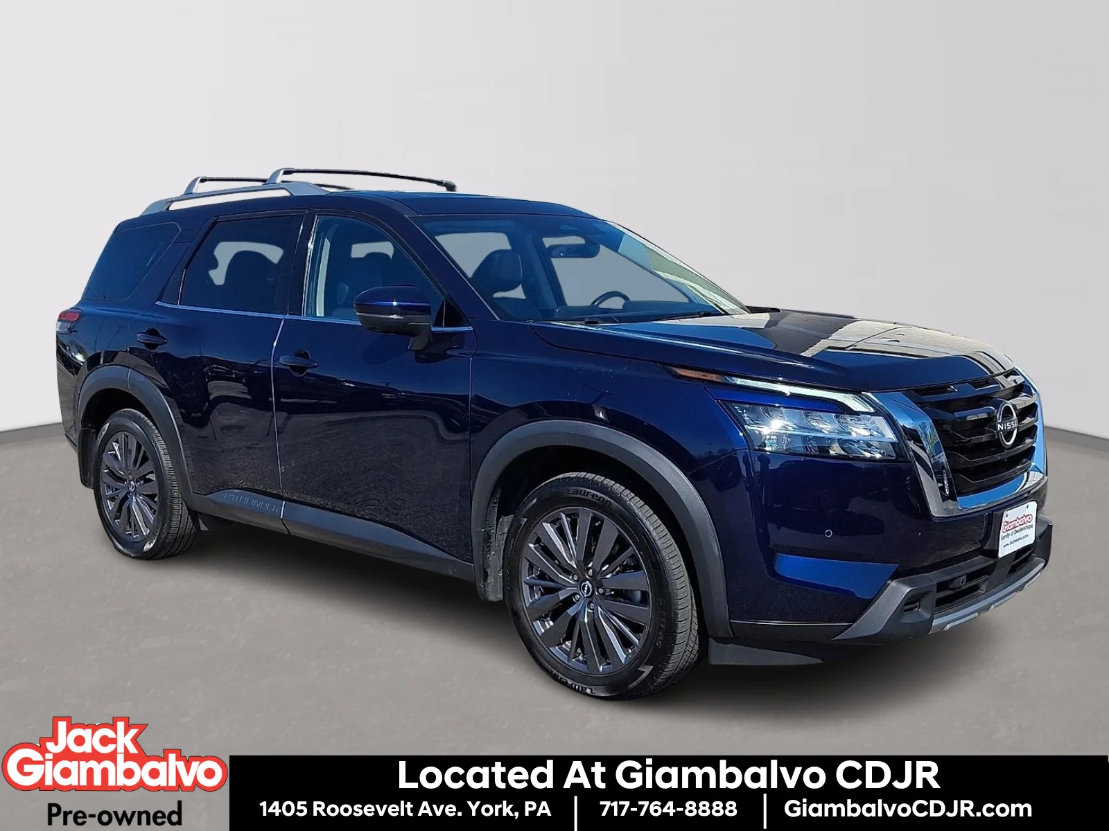 Used 2023 Blue Nissan SL image 1