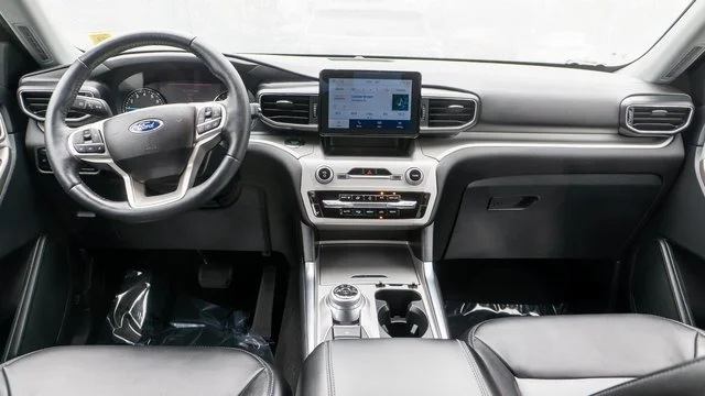 Used 2023 White Ford XLT image 14