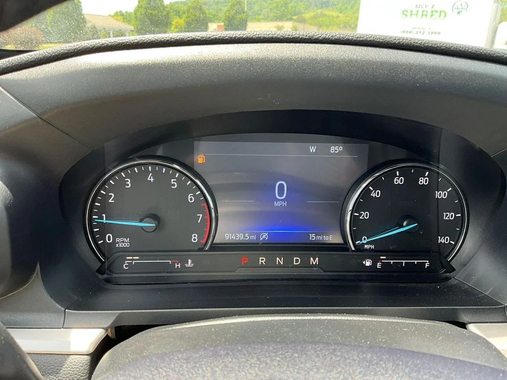 Used 2020 White Ford XLT image 9