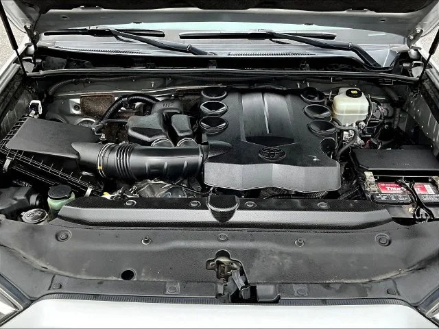 Used 2019 Silver Toyota SR5 image 36