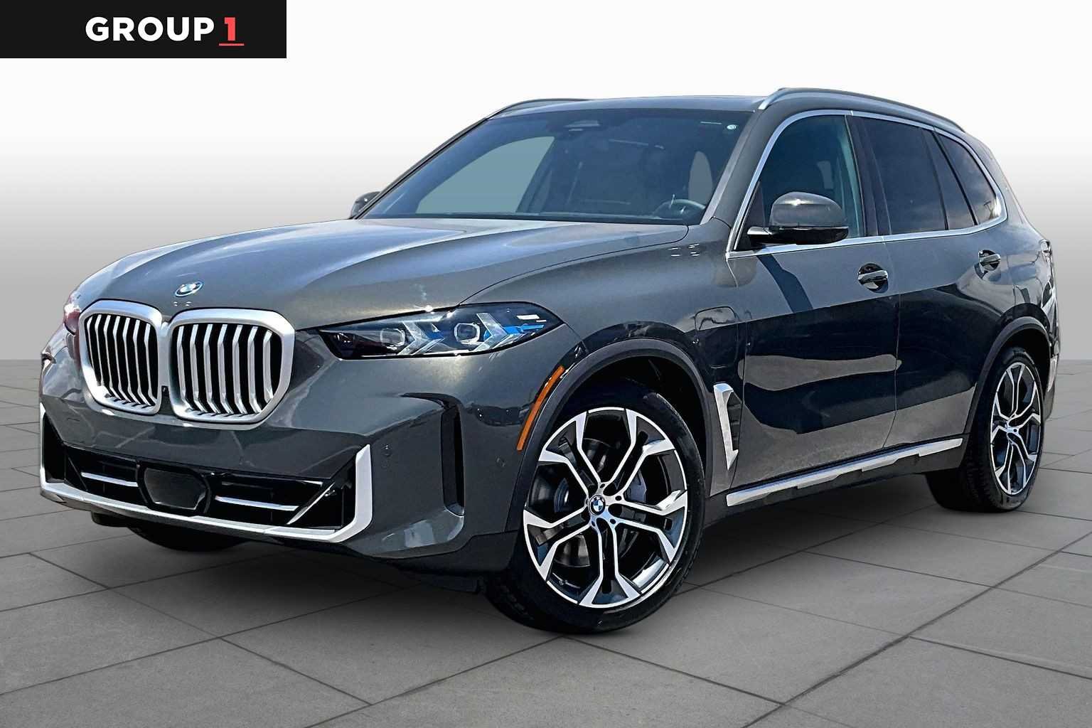 2026 BMW X5 xDrive50e's photo