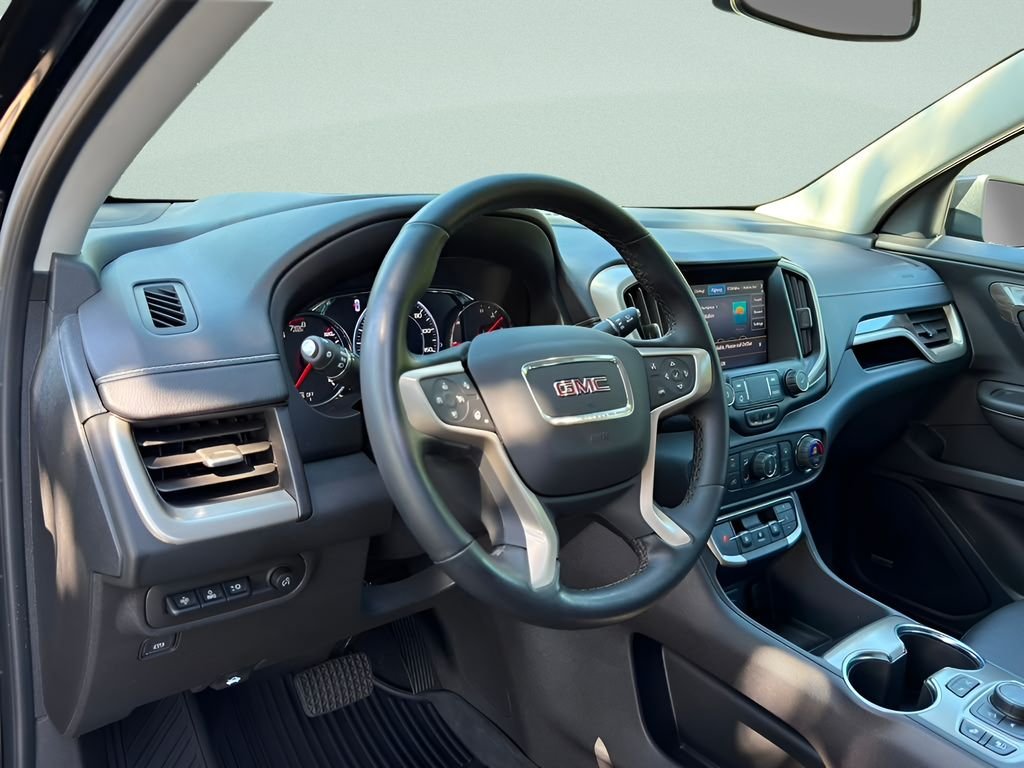 Used 2023 Black GMC Denali image 9