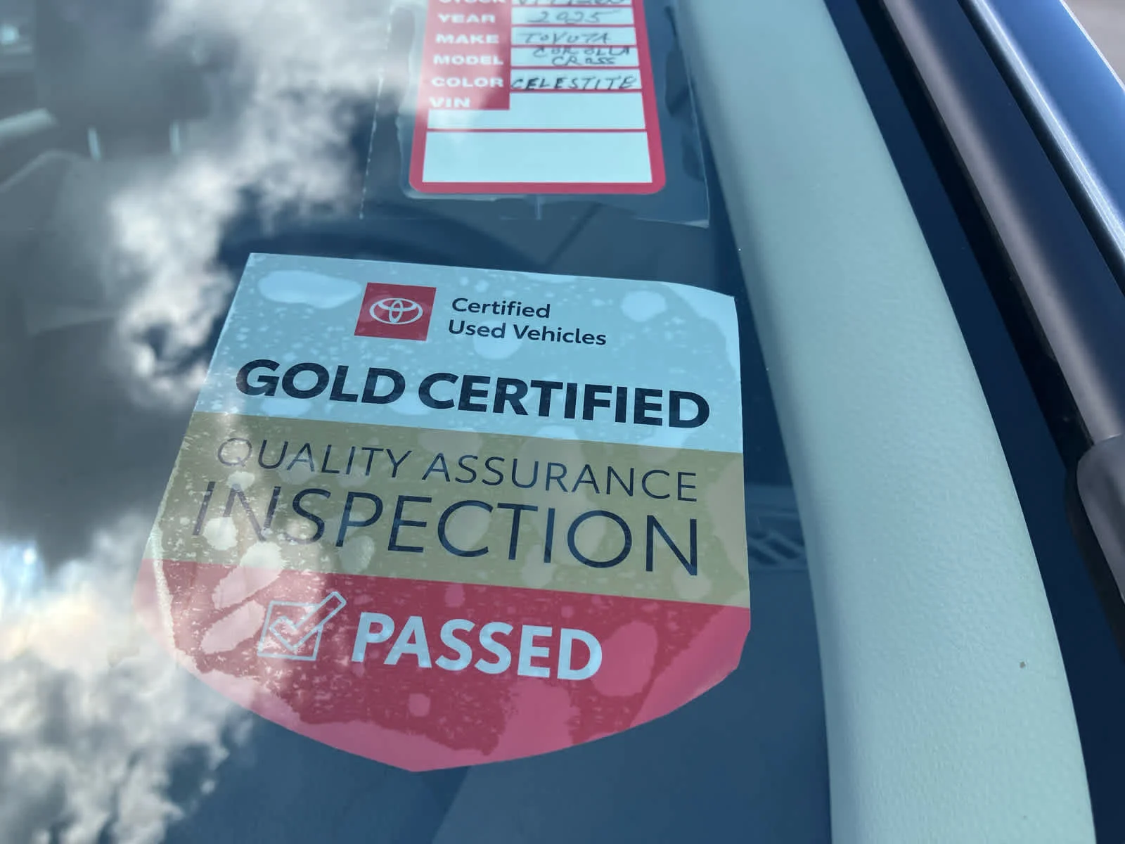 Used 2025 Celestite Toyota L image 3