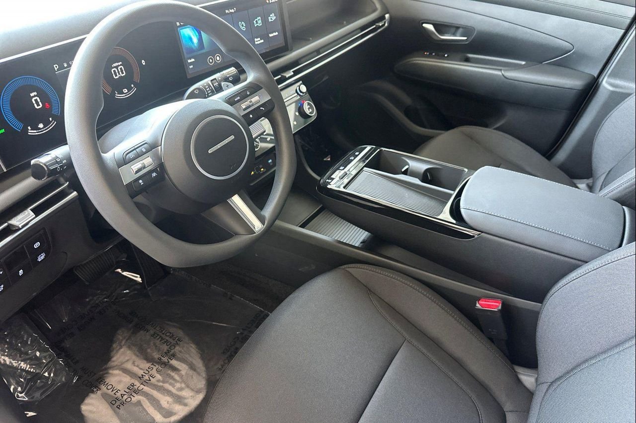 New 2026 White Hyundai SEL AWD image 9