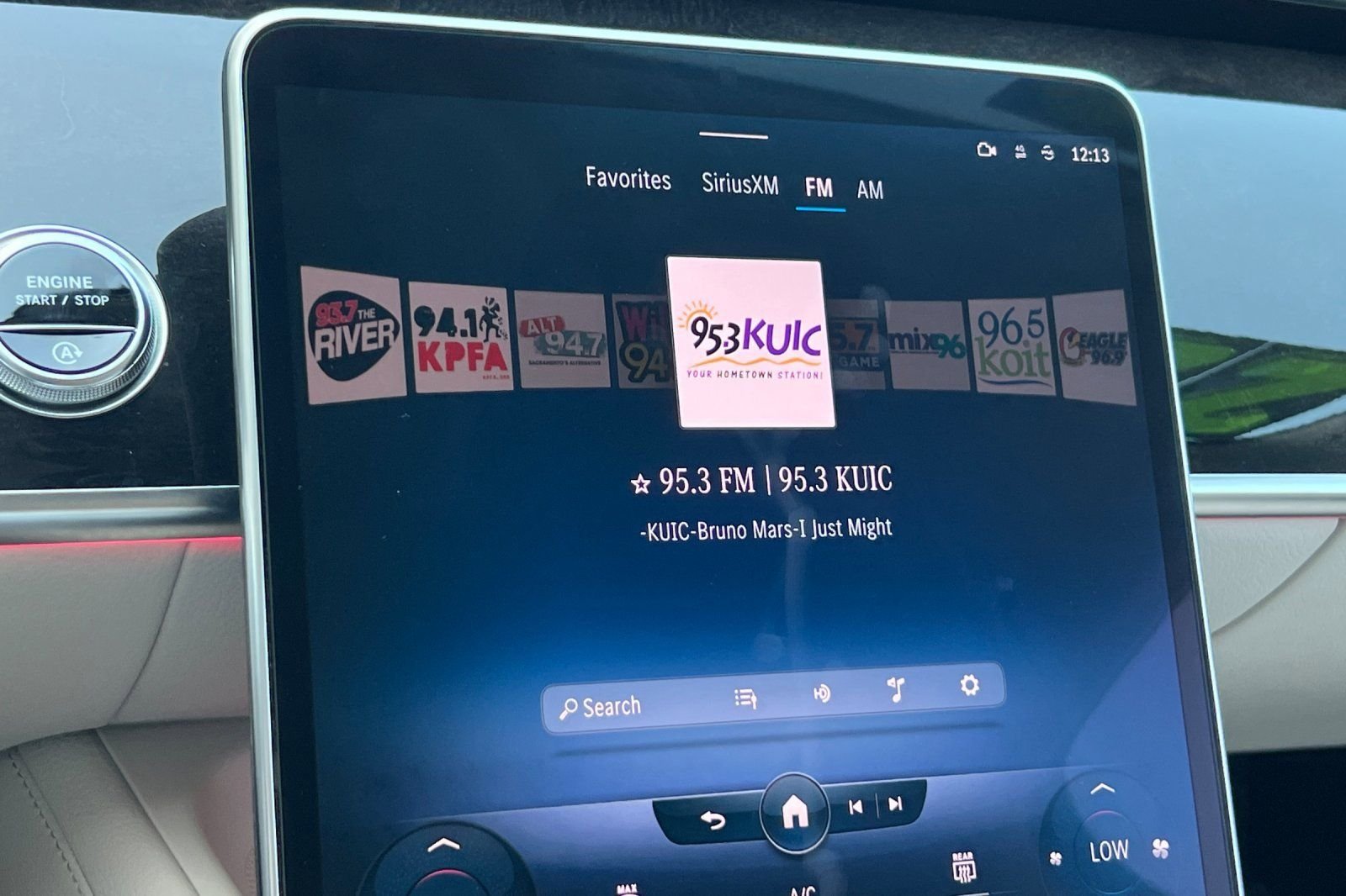 Used 2022  Mercedes-Benz S 580 image 21
