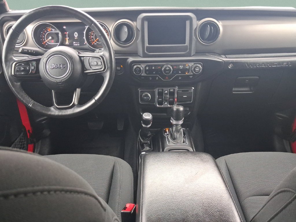 Used 2018 Red Jeep Unlimited Sport S image 16