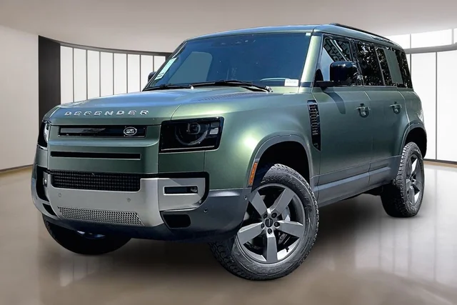 2026 Land Rover Defender 110 S