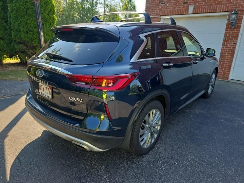 Certified Used 2023 Blue INFINITI LUXE image 3