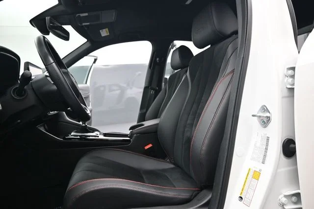 Used 2025 Platinum White Pearl Acura TYPE S image 17