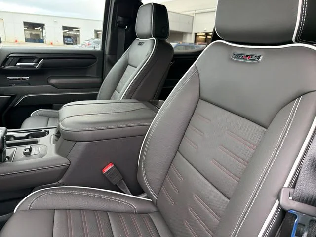 2026 GMC Sierra 1500 AT4X - Photo 20