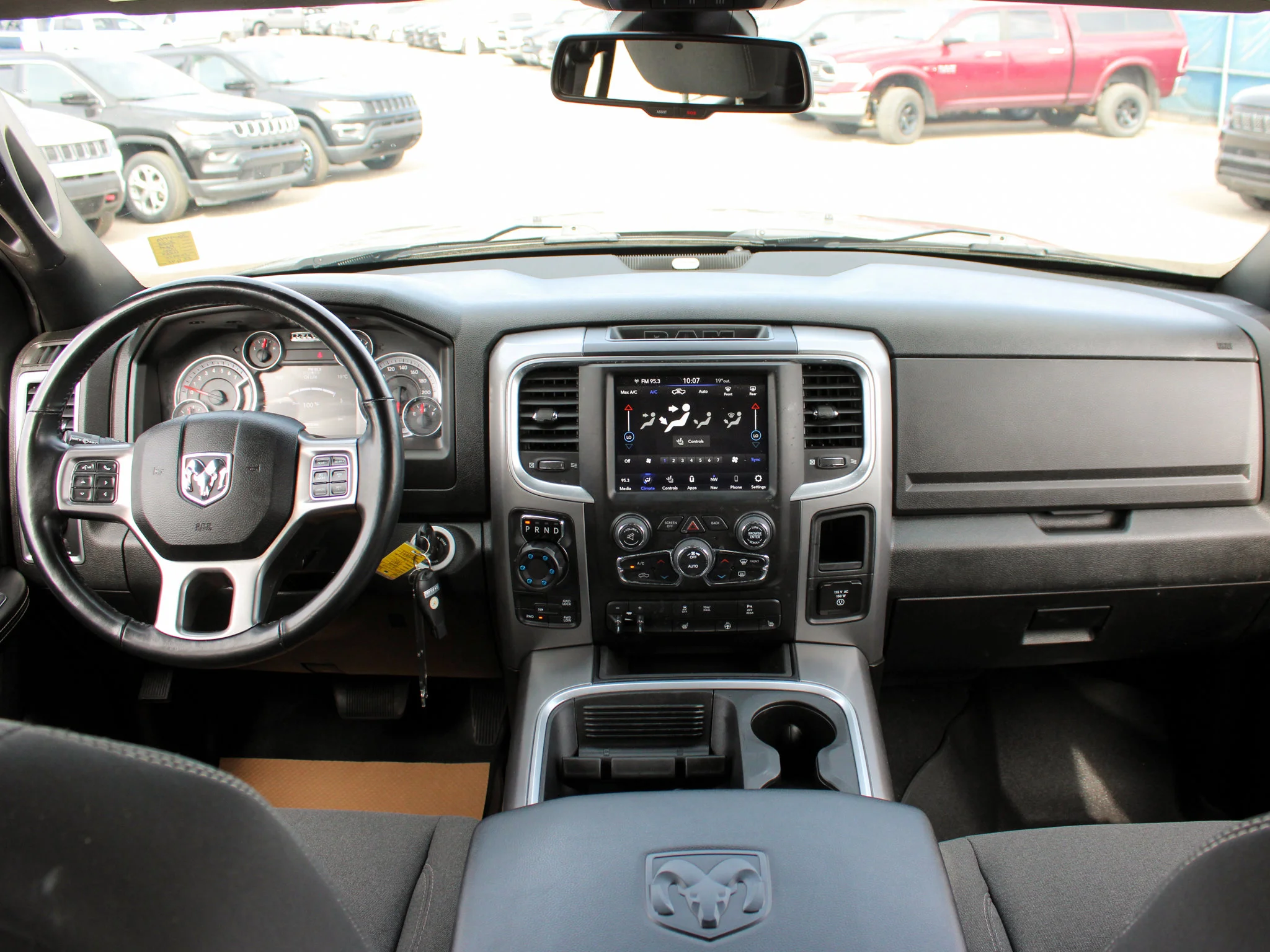 Certified Used 2022 Grey RAM Warlock * HEMI V8 | Android Auto | Bronze Wheels | Tonneau Cover | Heated Seats | Remote Start image 4