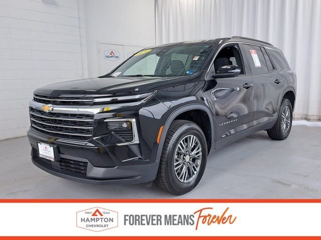 2024 Chevrolet Traverse LT
