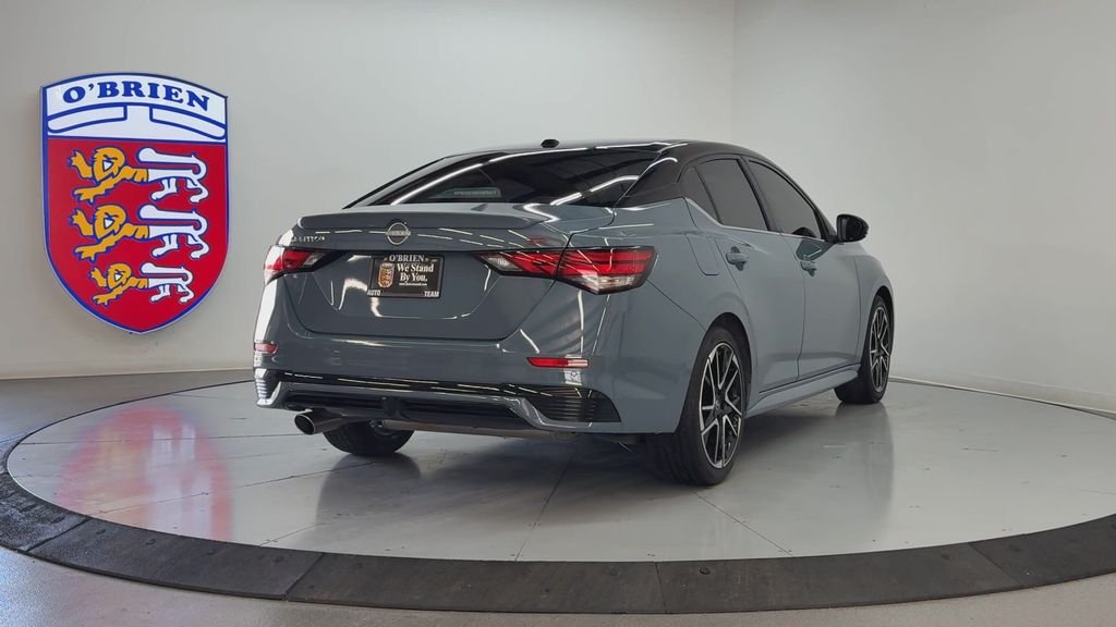 Used 2025 Gray Metallic Nissan SR image 5