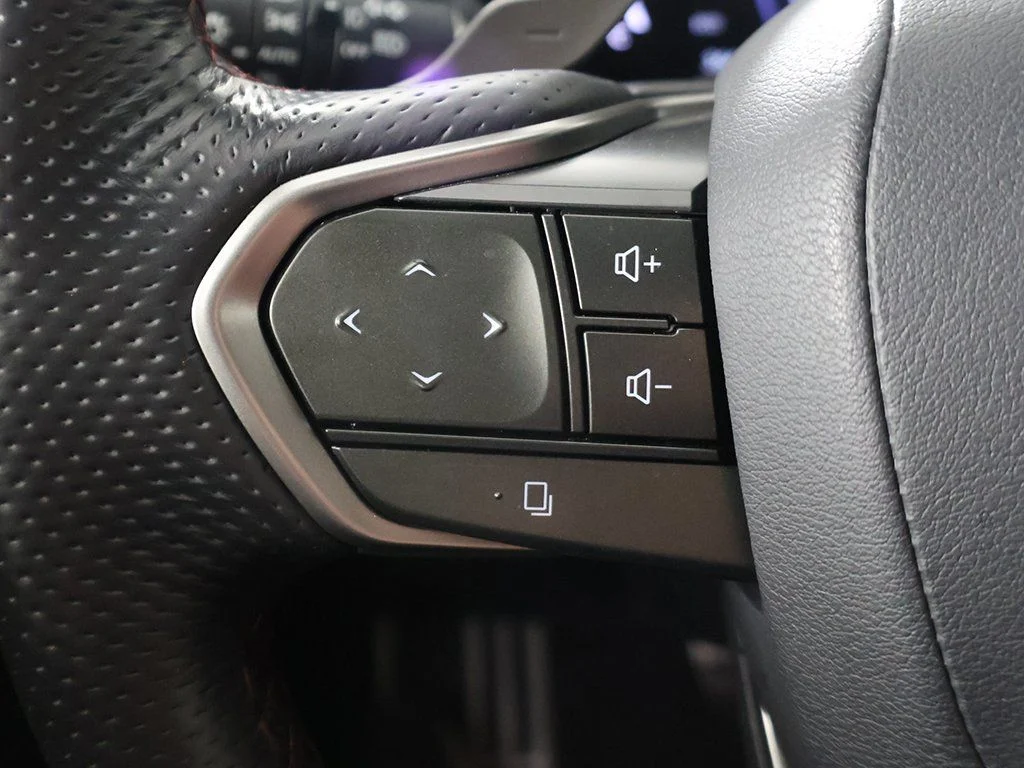 Used 2024 White Lexus 350 F SPORT Handling image 38