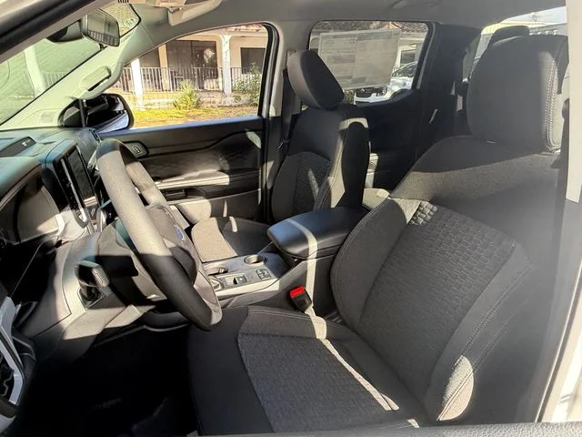 New 2026 Oxford White Ford XL image 6
