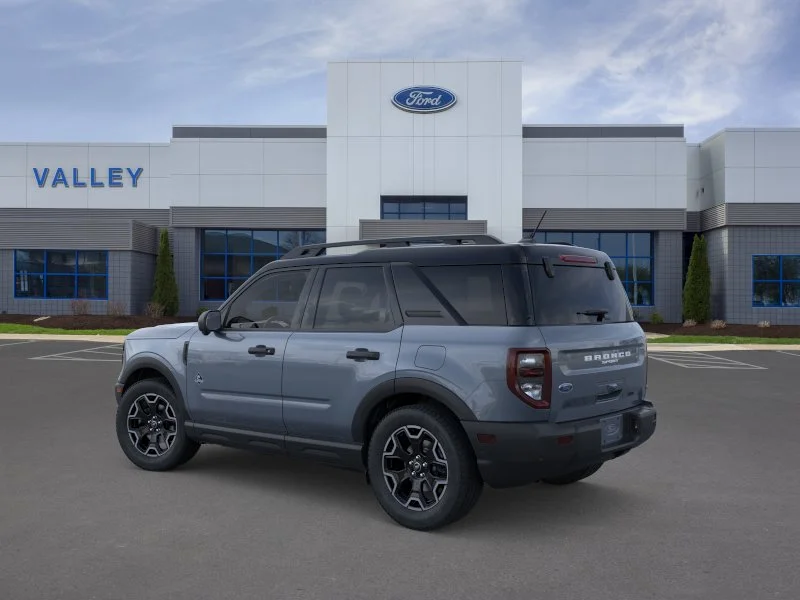 New 2026 Azure Gray Metallic Tri-Coat Ford Outer Banks® image 62