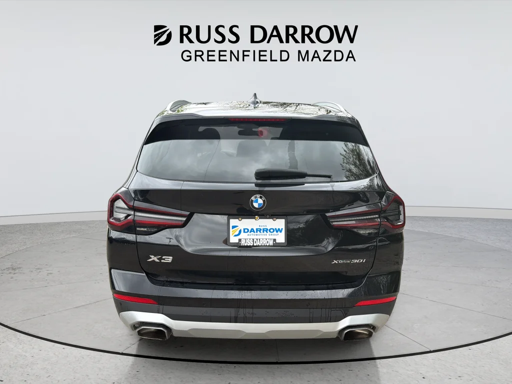 Used 2023 White BMW xDrive30i image 4