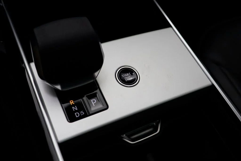 New 2026 Silver Land Rover SE image 15
