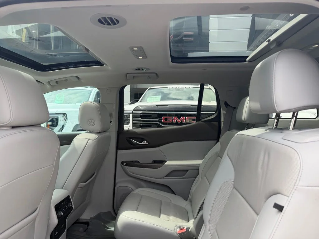 Used 2020 White Frost GMC SLT image 15