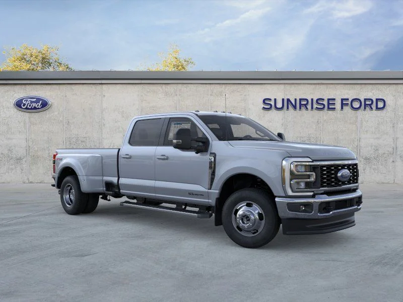 New 2026 Gray Ford Lariat image 7