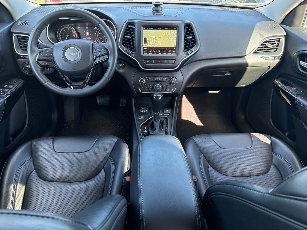 Used 2023 Bright White Clearcoat Jeep Altitude image 11