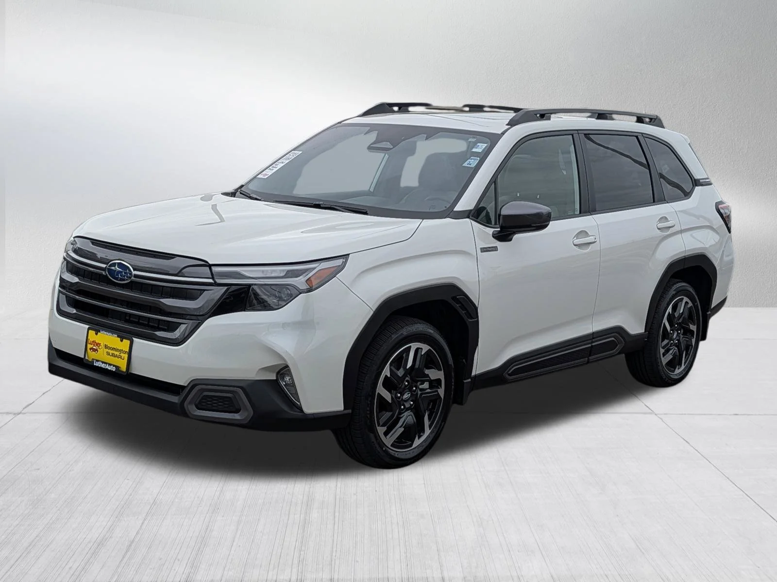 Used 2025 Crystal White Pearl Subaru Limited Hybrid image 3