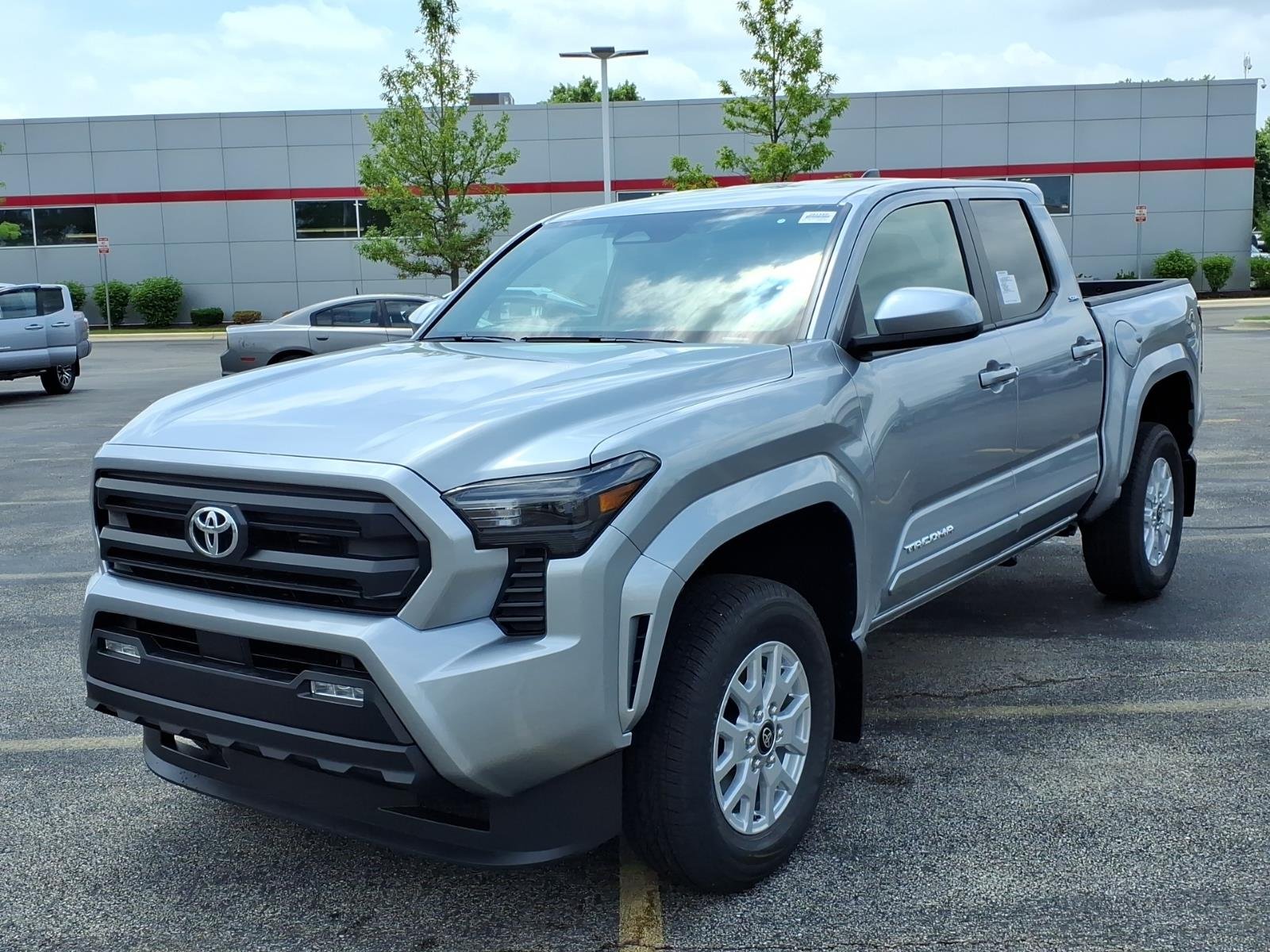 New 2026 Celestial Silver Metallic Toyota  SR5 image 3