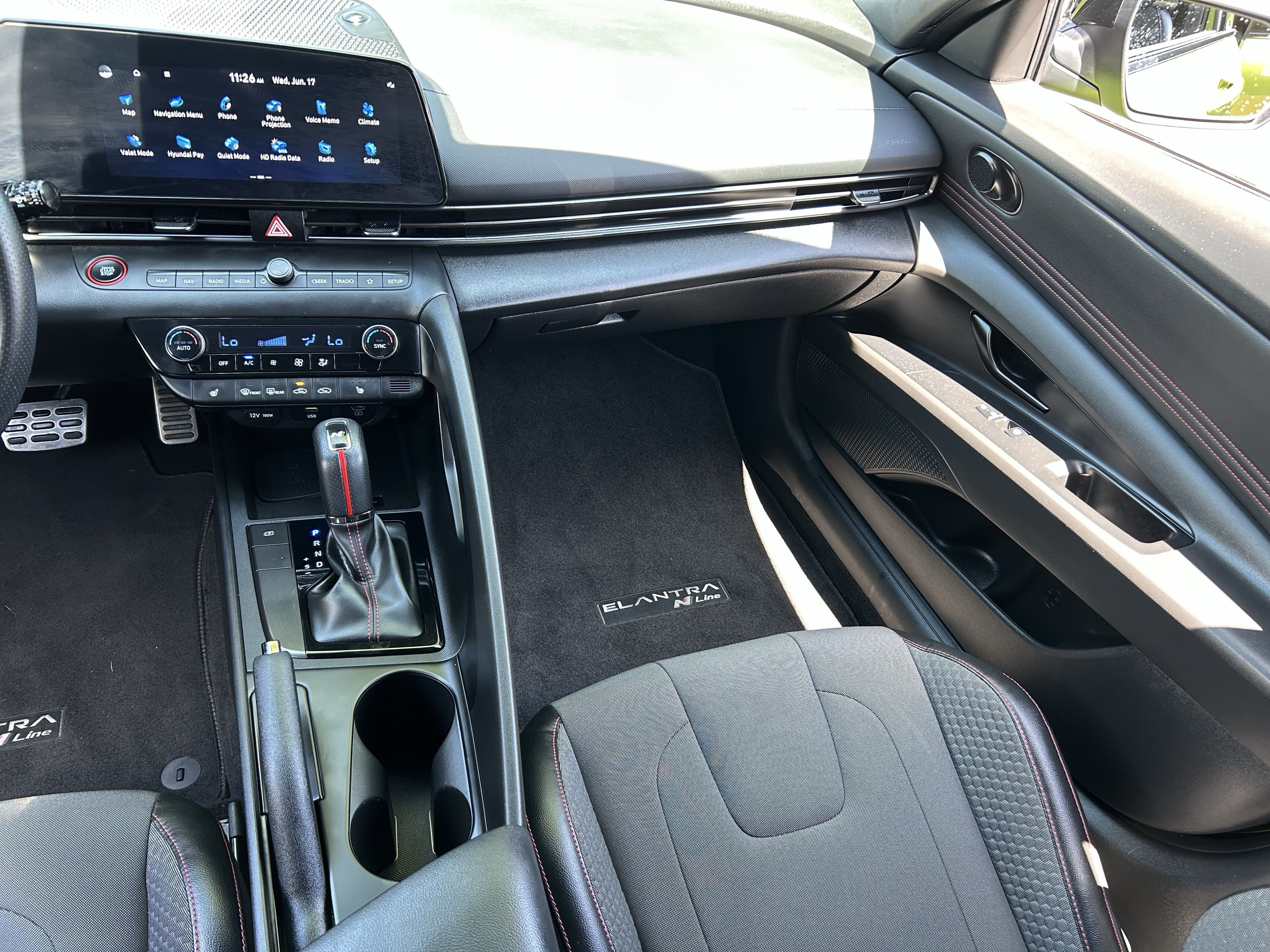 2024 Hyundai Elantra N Line - Photo 14
