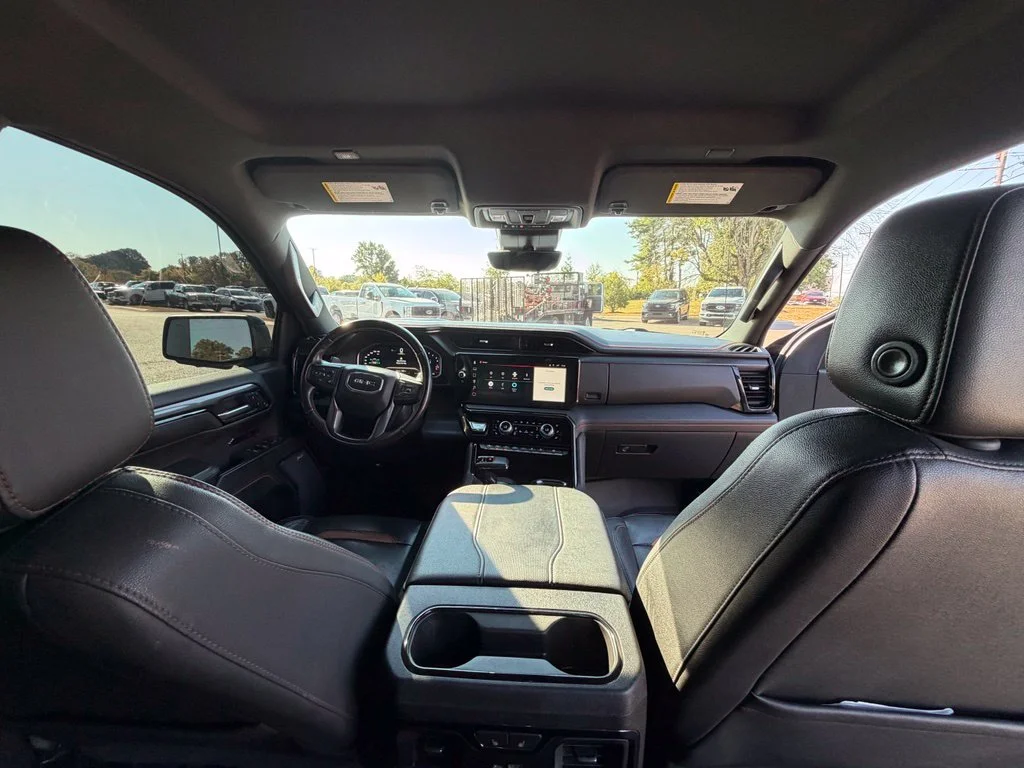 Used 2023 Silver GMC AT4 image 15