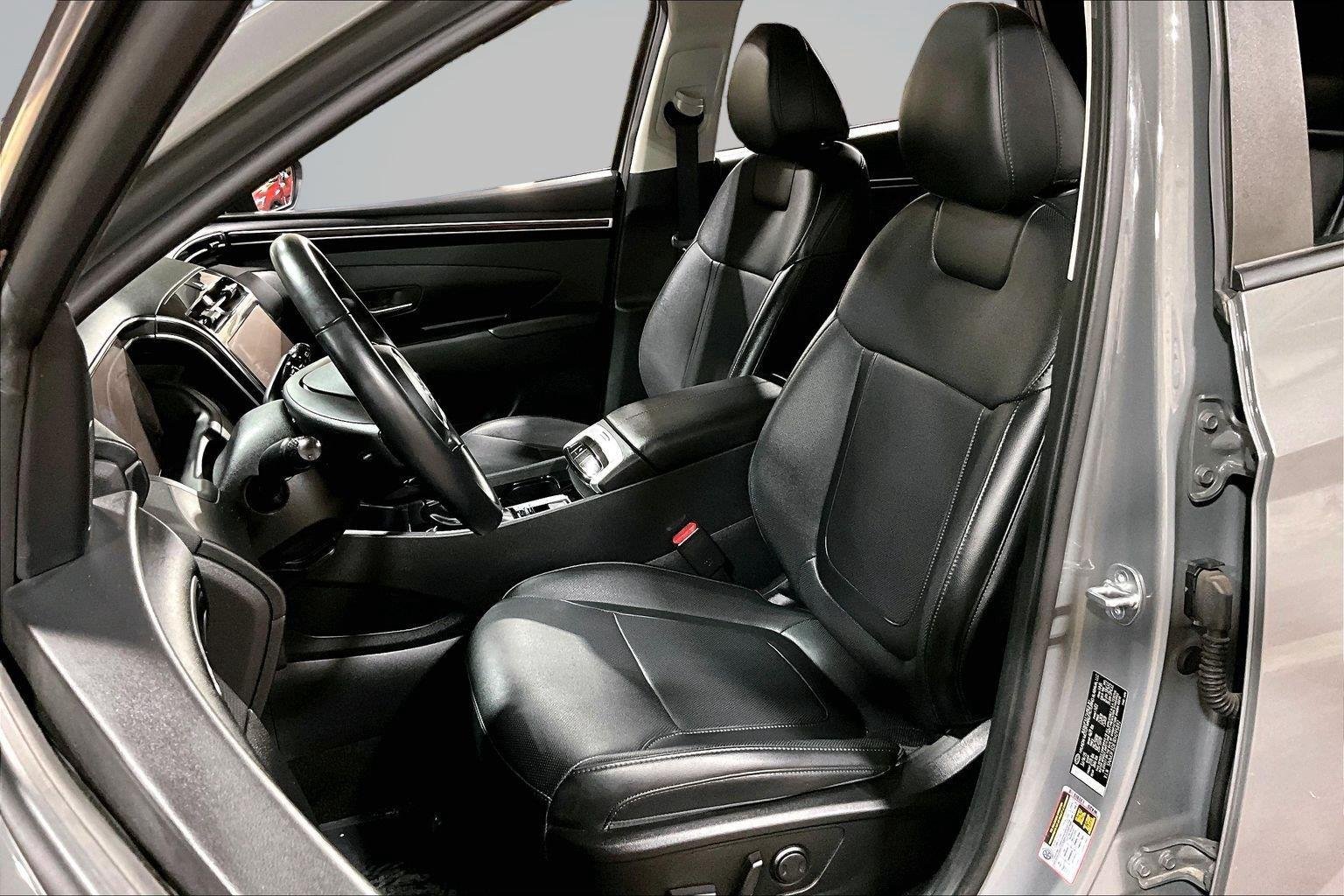 Used 2024 Hampton Gray Hyundai SEL image 26