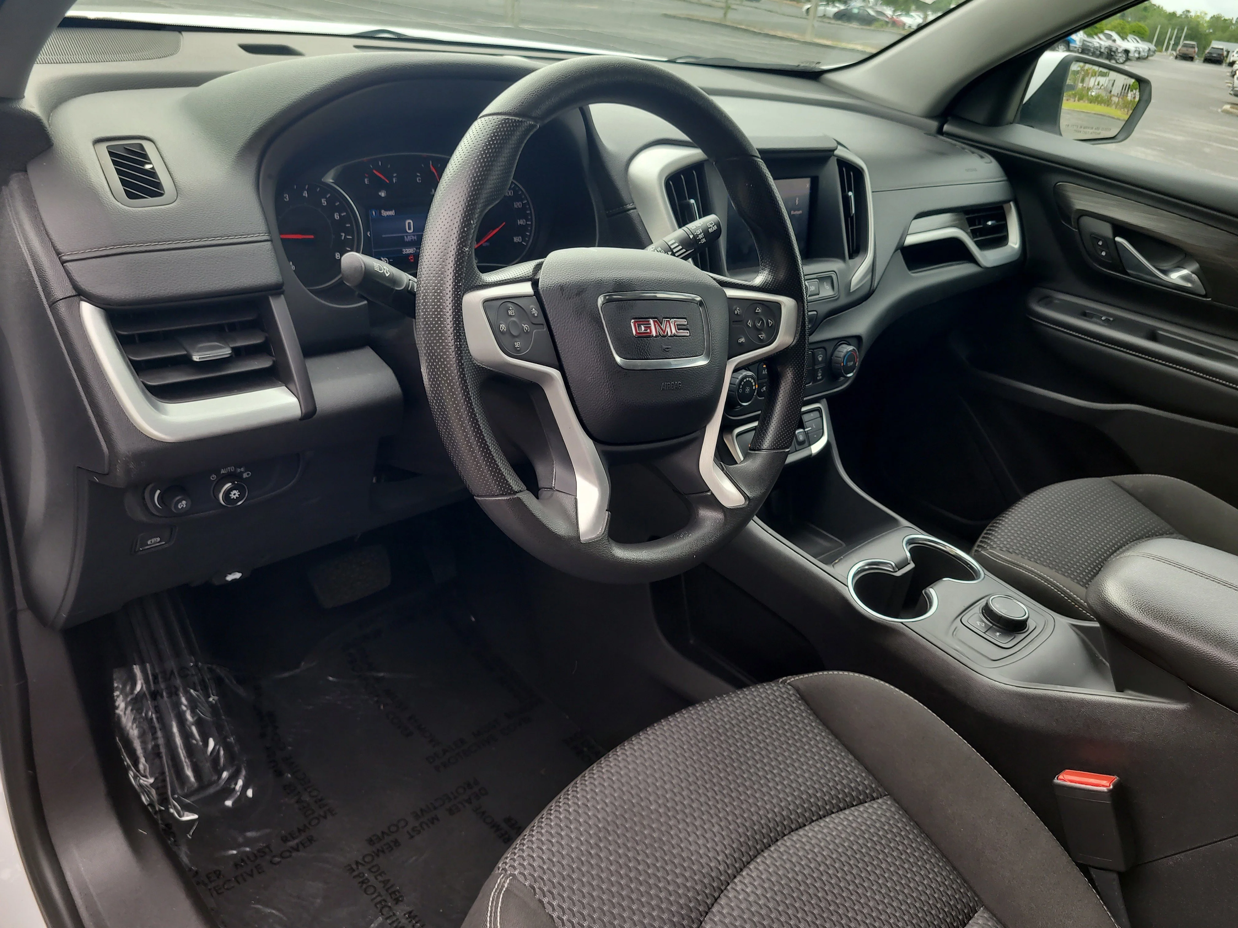 Used 2024 Summit White GMC SLE image 18