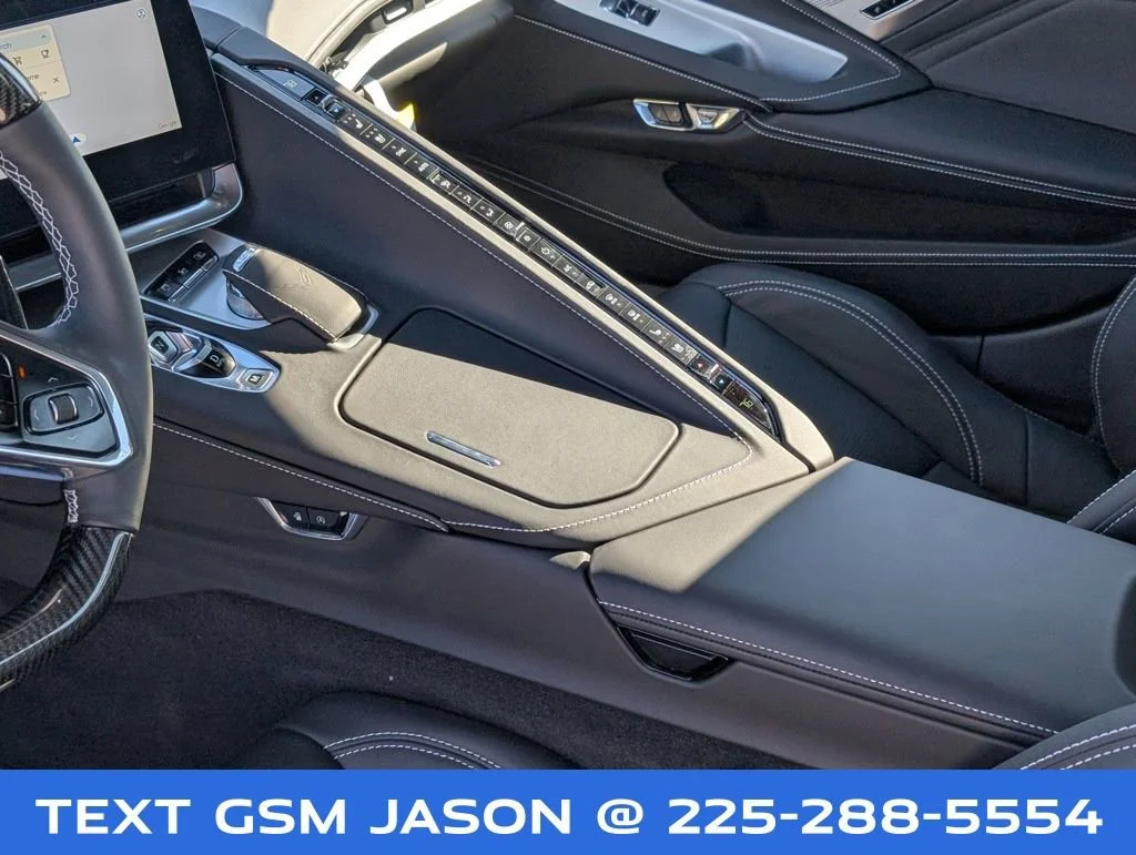 2024 Chevrolet Corvette 3LZ - Photo 34