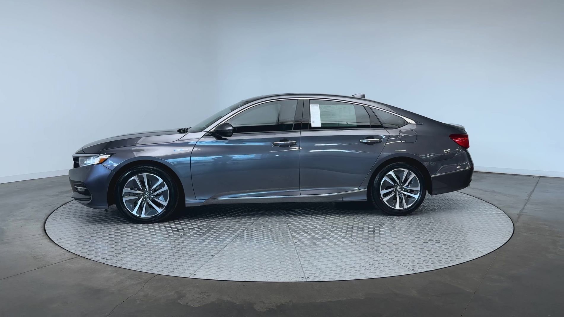 Used 2019 Gray Honda Touring image 5
