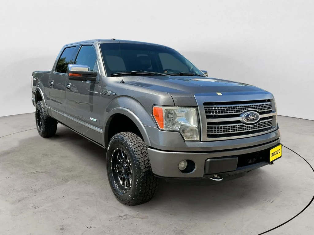 Used 2011 Gray Ford  image 3