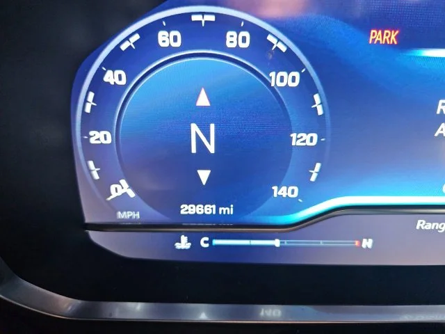 Used 2022 Blue Chevrolet Z71 image 7