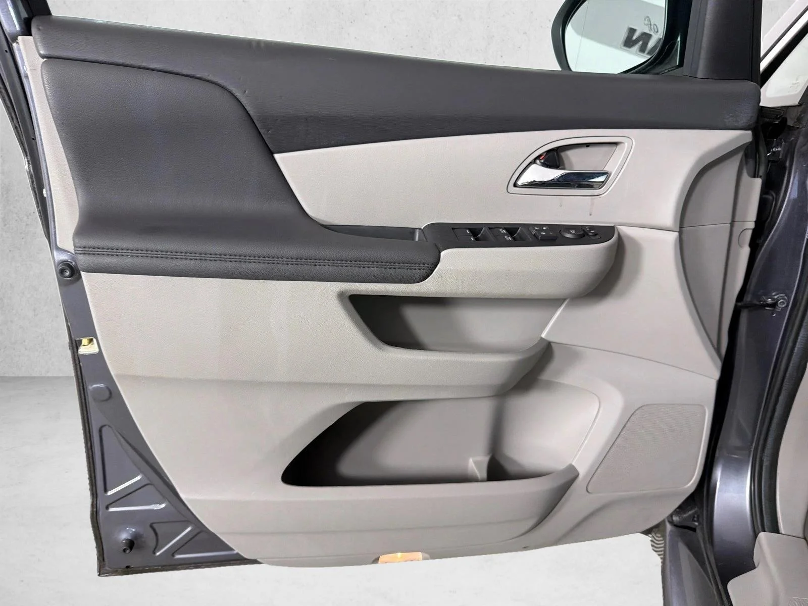 Used 2014 Gray Honda EX-L image 12