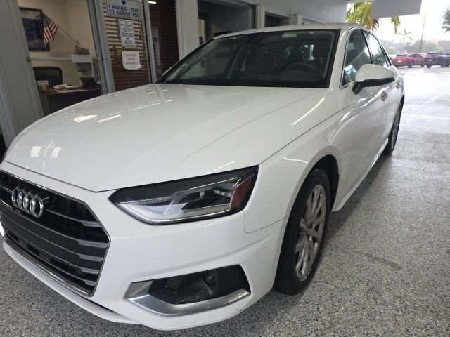 Used 2020 White Audi 40 Premium image 3