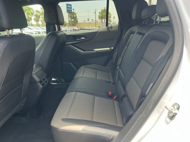 Used 2025 Summit White Chevrolet LT image 26