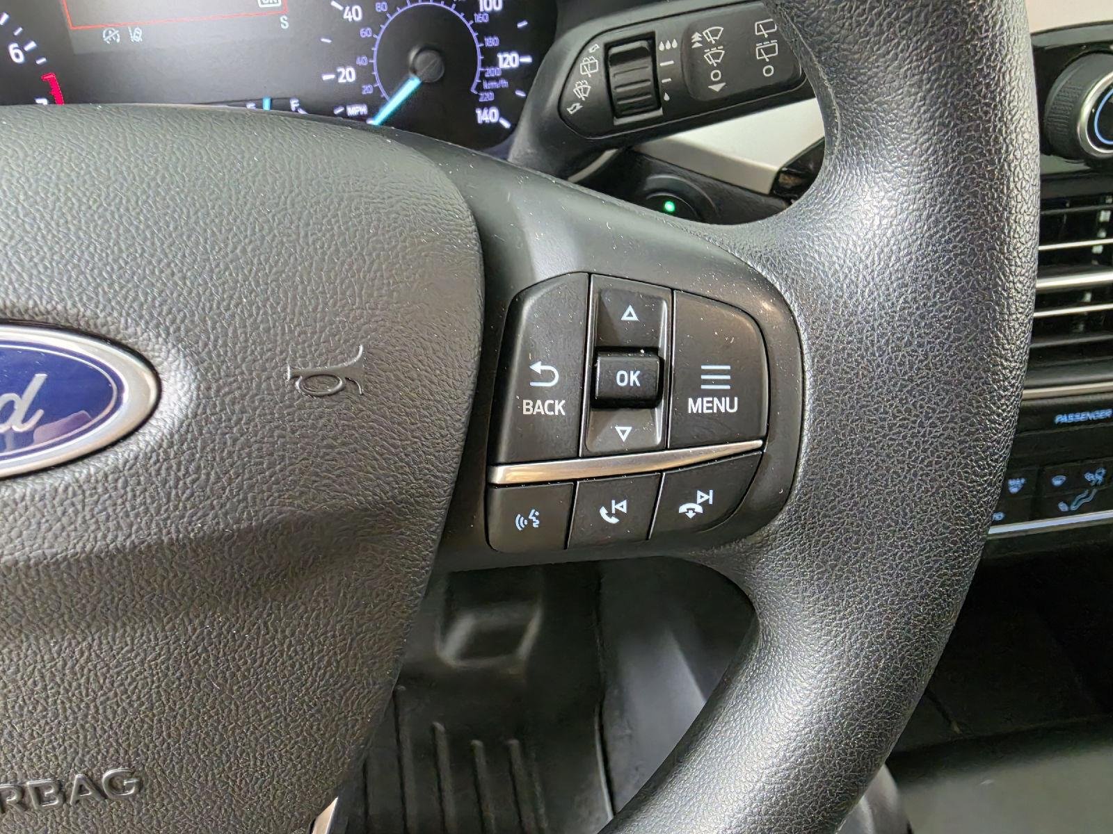 Used 2020 Dark Persian Green Ford SE image 15