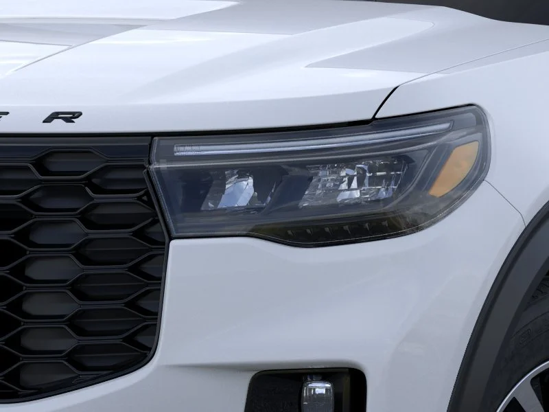 New 2026 Space White Metallic Ford ST-Line image 18